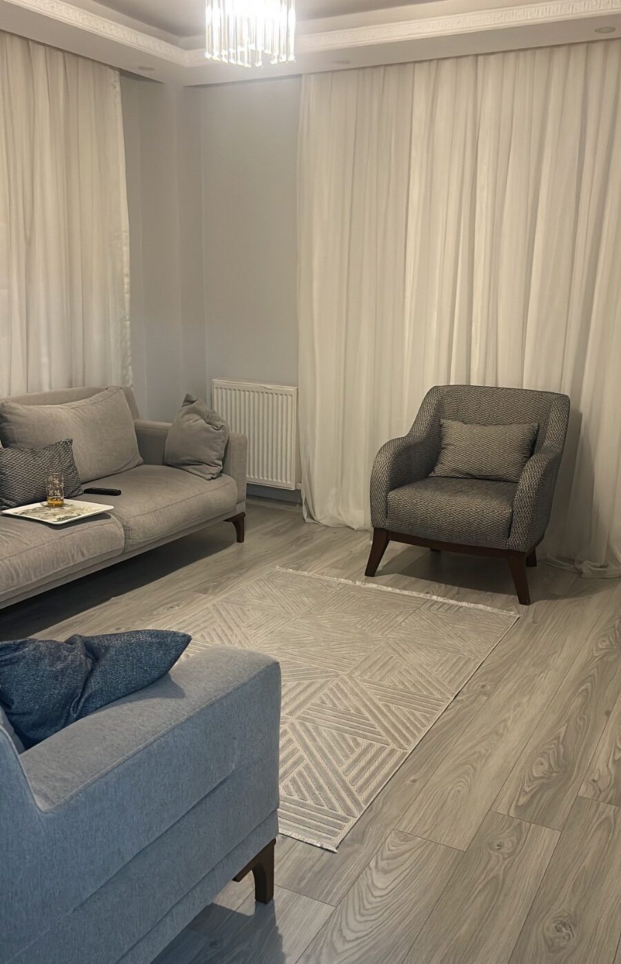 Ters dulex evime bayan arkadaş arıyorum