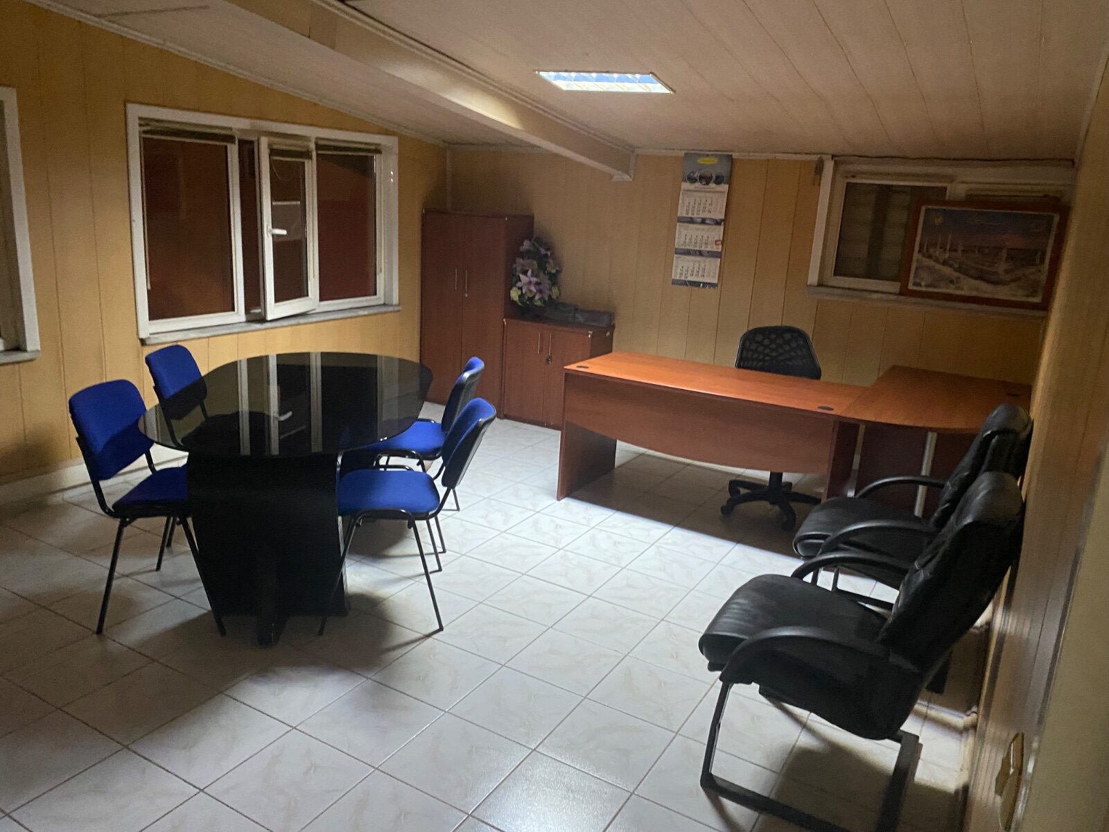 Ev arkadaşı arıyorum
