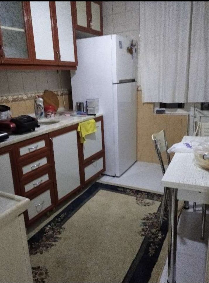Bayan ev arkadaşı arıyorum | Ev Arkadaşı