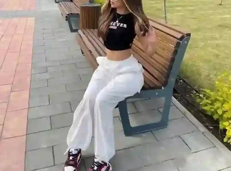 Kalacak Yer Arıyorum - Turkey - İzmir